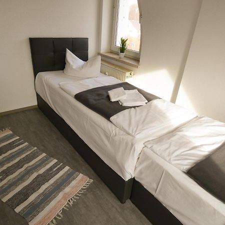 Sunnyhome Monteurwohnungen Und Apartments In Schwandorf Eksteriør bilde