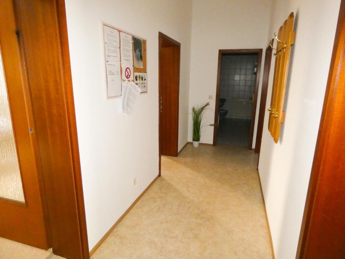 Sunnyhome Monteurwohnungen Und Apartments In Schwandorf Eksteriør bilde