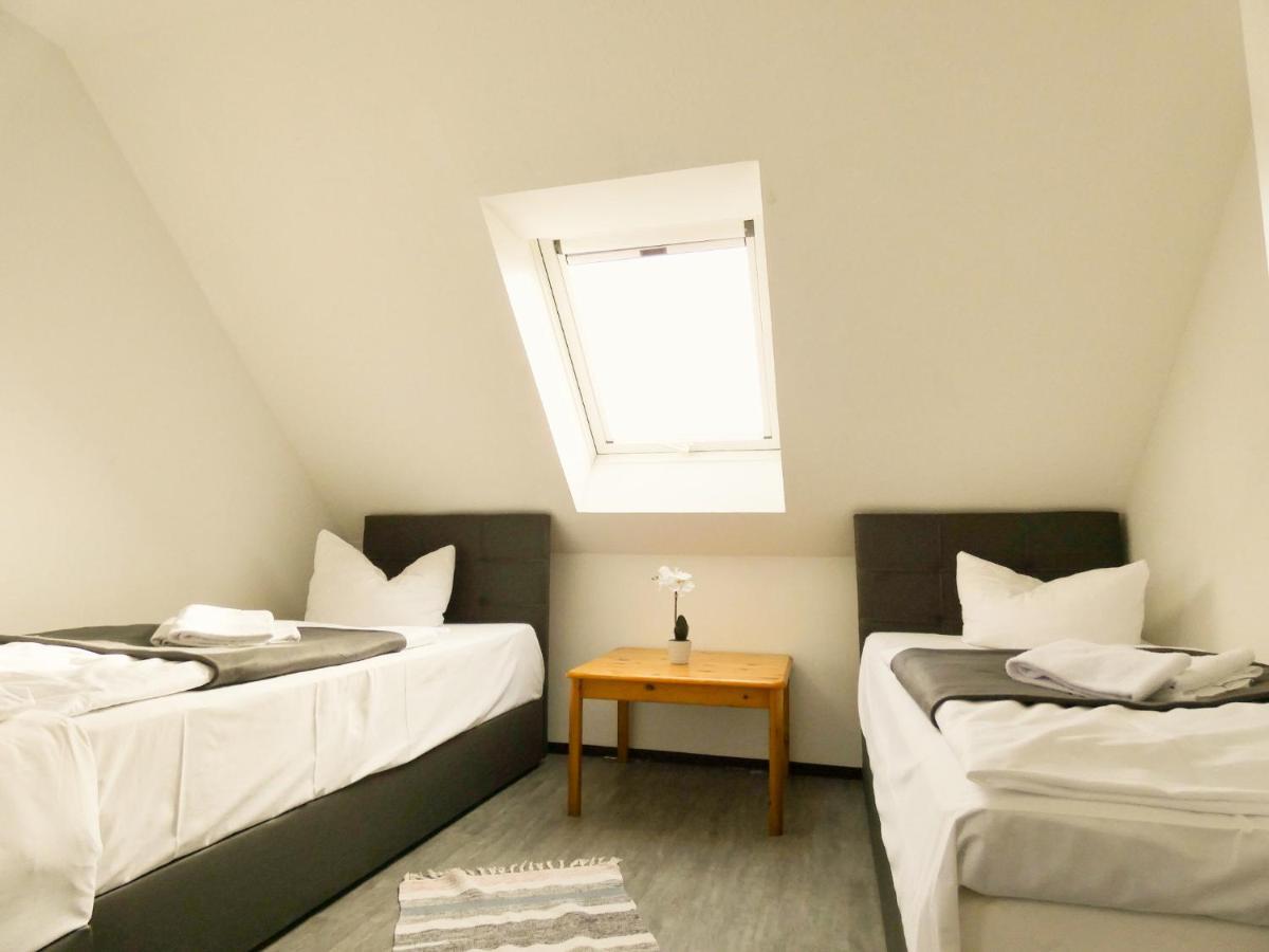 Sunnyhome Monteurwohnungen Und Apartments In Schwandorf Eksteriør bilde