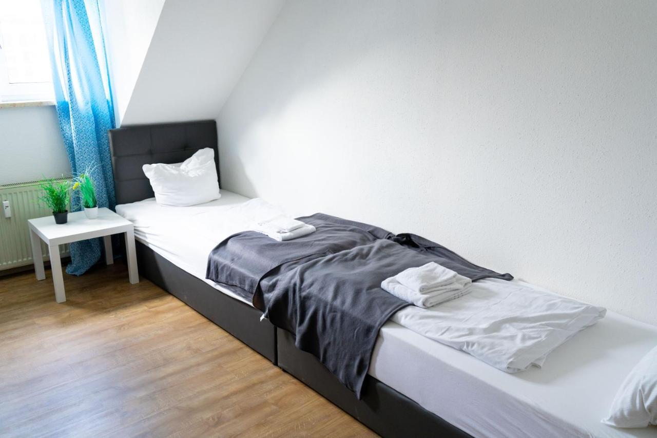 Sunnyhome Monteurwohnungen Und Apartments In Schwandorf Eksteriør bilde