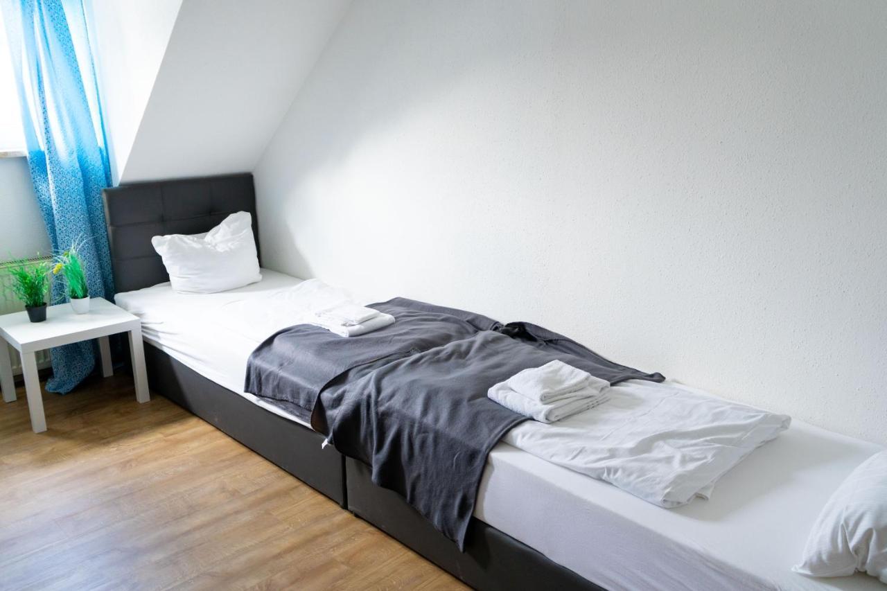 Sunnyhome Monteurwohnungen Und Apartments In Schwandorf Eksteriør bilde