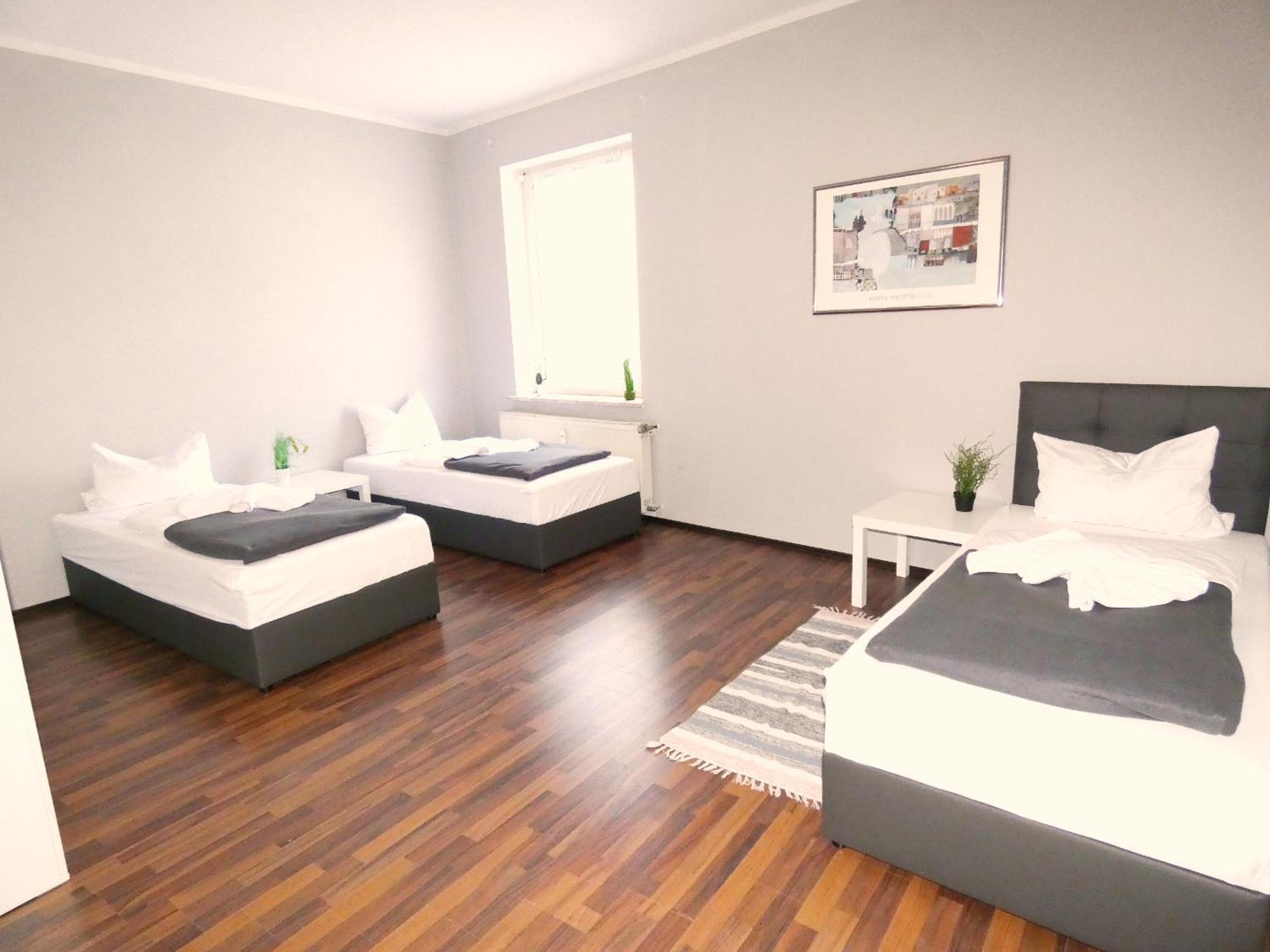 Sunnyhome Monteurwohnungen Und Apartments In Schwandorf Eksteriør bilde