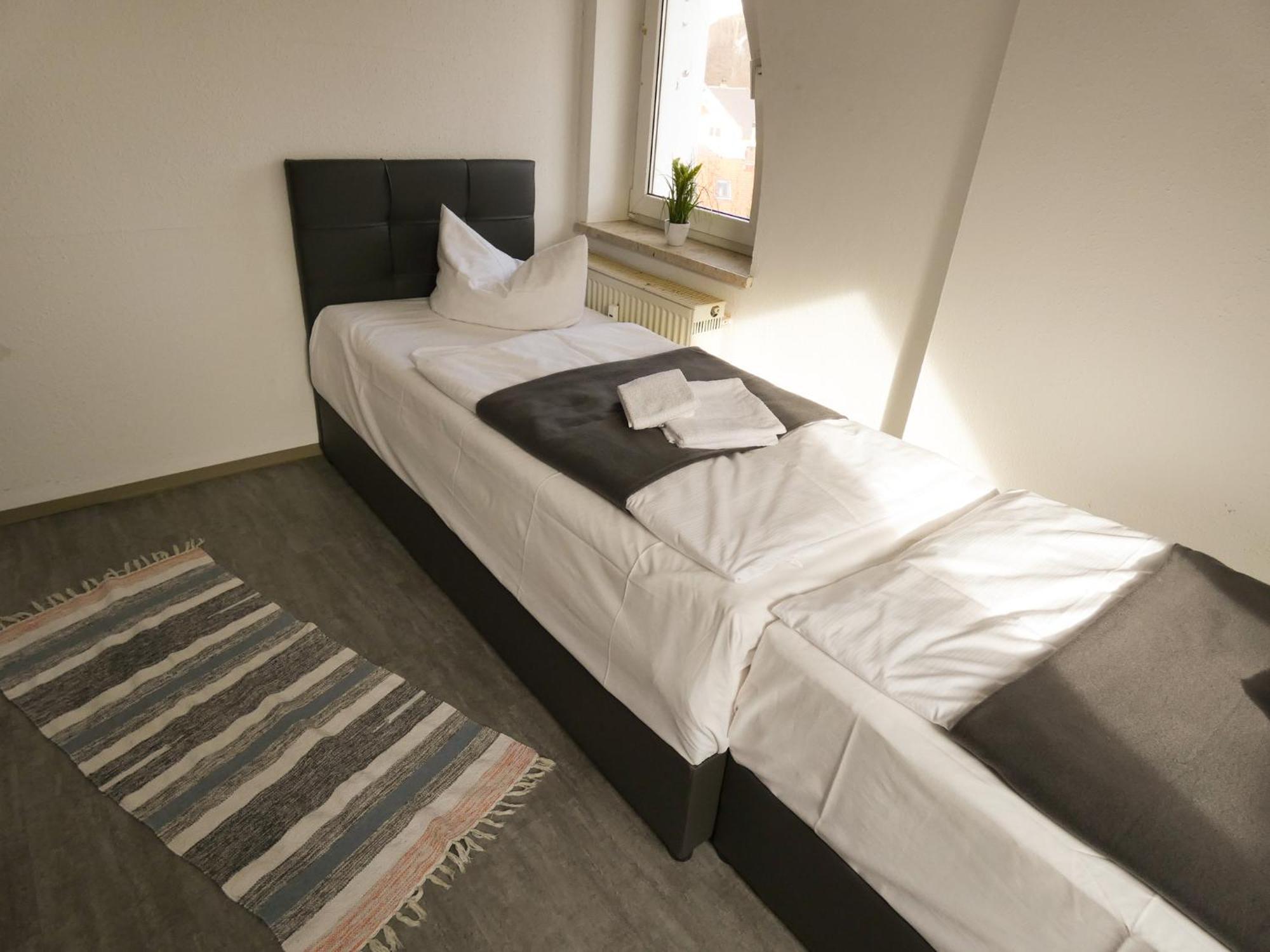 Sunnyhome Monteurwohnungen Und Apartments In Schwandorf Eksteriør bilde